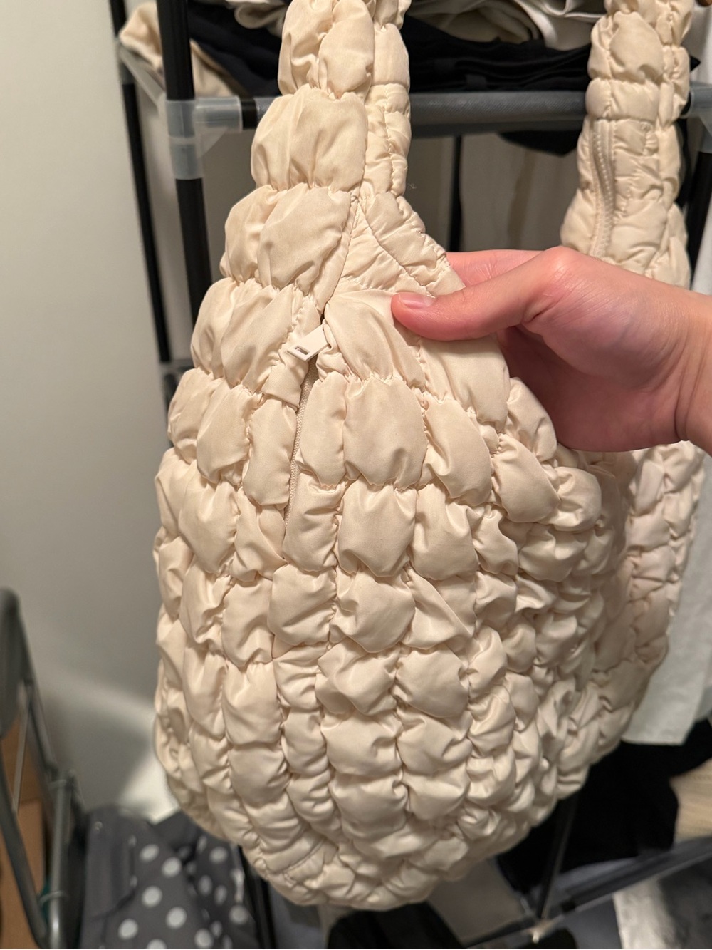Quilted Bubble Tote Bag in Cream